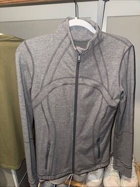 Lululemon Heather Gray Full-Zip Athletic Jacket